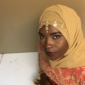 Meet your Posher, Aminata